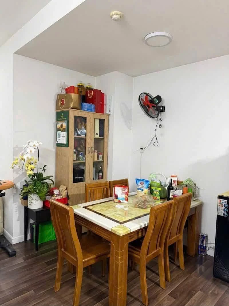 Bán nhà Hồng Gai 60m² chưa đến 4 tỷ, Quận 1 - Ảnh thu nhỏ 3