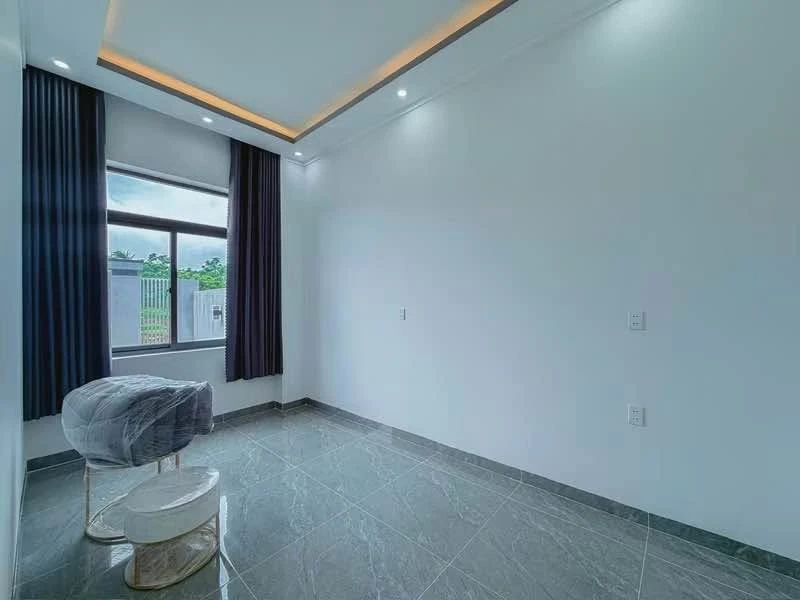 Bán nhà mặt tiền Phường Long Khánh, 6x18m, 2PN, 1WC, 1,3 tỉ - Ảnh thu nhỏ 4
