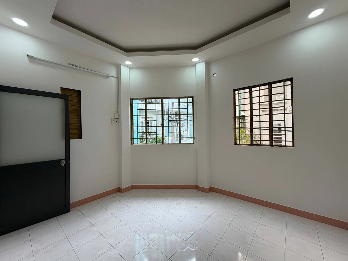 Bán nhà góc 1 trệt 1 lầu 42m² đường Phan Đình Phùng, giá 6,6 tỷ, hẻm xe hơi - Ảnh thu nhỏ 5