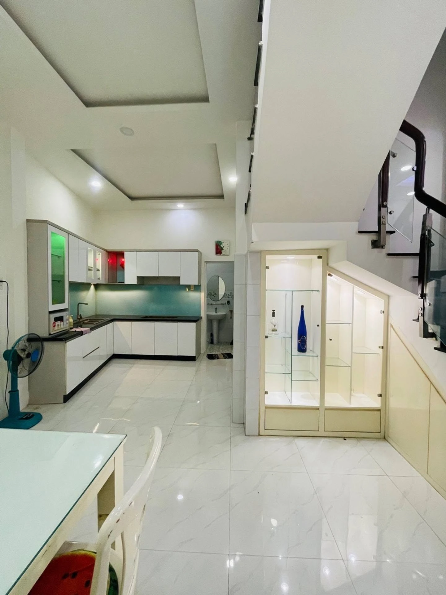 Bán nhà 4 tầng 43m² nở hậu, 4PN, hẻm 5m đường Hồng Bàng, Phường Minh Phụng, Quận 11 - Ảnh 1