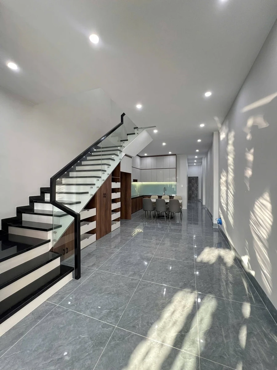Bán nhà phố hiện đại 90m² 3 PN Rạch Giá - Ảnh thu nhỏ 5