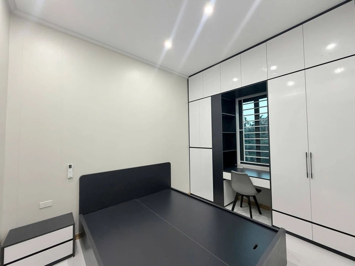 Bán nhà 2 tầng mặt đường Phạm Ngọc Thạch, 56m2, 4.1 tỷ - Ảnh thu nhỏ 3