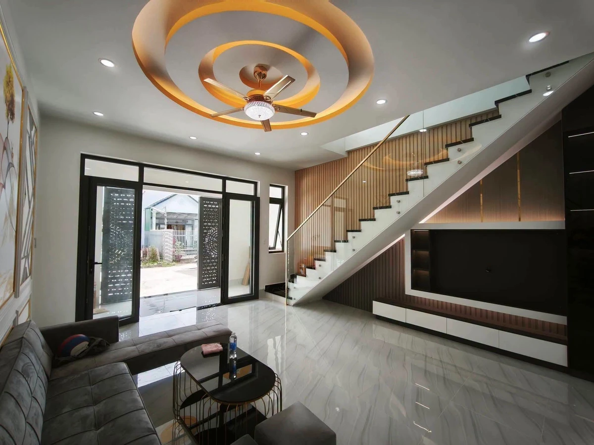 Bán nhà tân cổ điển Rạch Giá 75m² giá 2 tỷ 300 triệu - Ảnh thu nhỏ 4