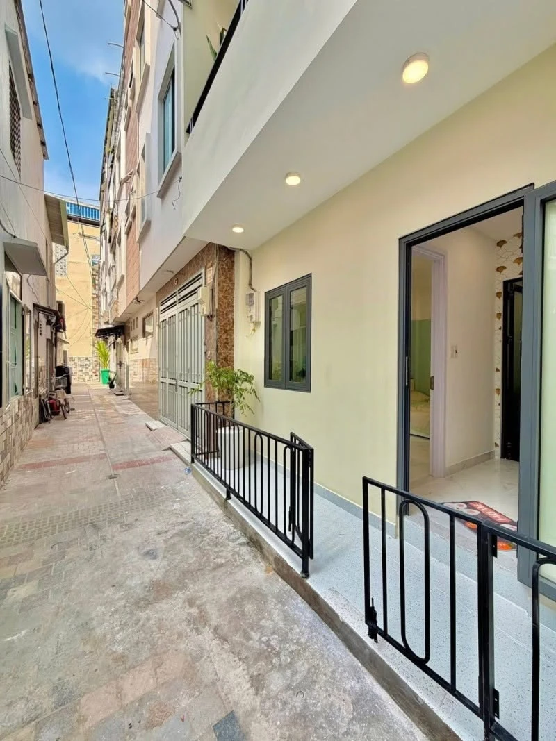Bán nhà 3 tầng 55m² gần Phan Xích Long, Phú Nhuận 9.8 tỷ - Ảnh thu nhỏ 5