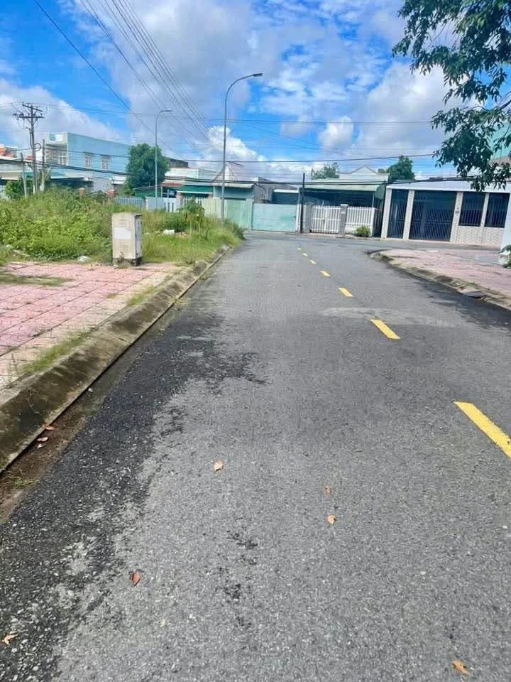 Bán lô đất 4x18m đường D2 KDC Idico 2, Phường 6, Tân An, giá 1,8 tỷ - Ảnh thu nhỏ 3