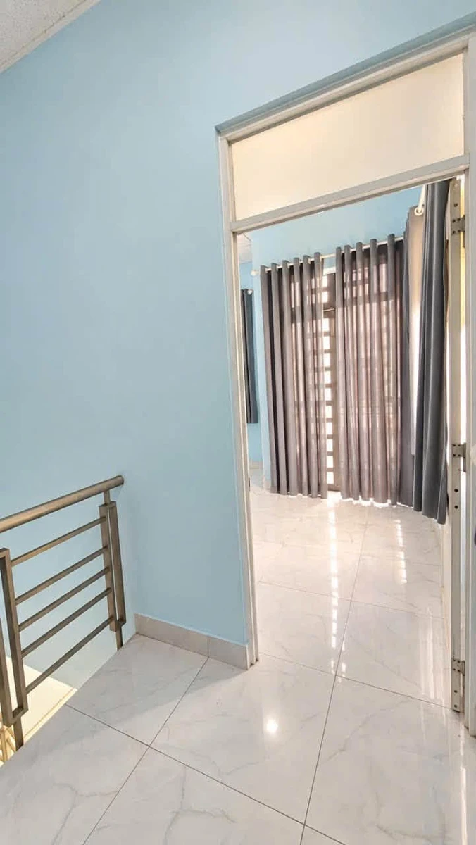 Bán nhà góc 2 mặt 72m² 2 tầng 5.5 tỷ Thủ Đức - Ảnh thu nhỏ 3