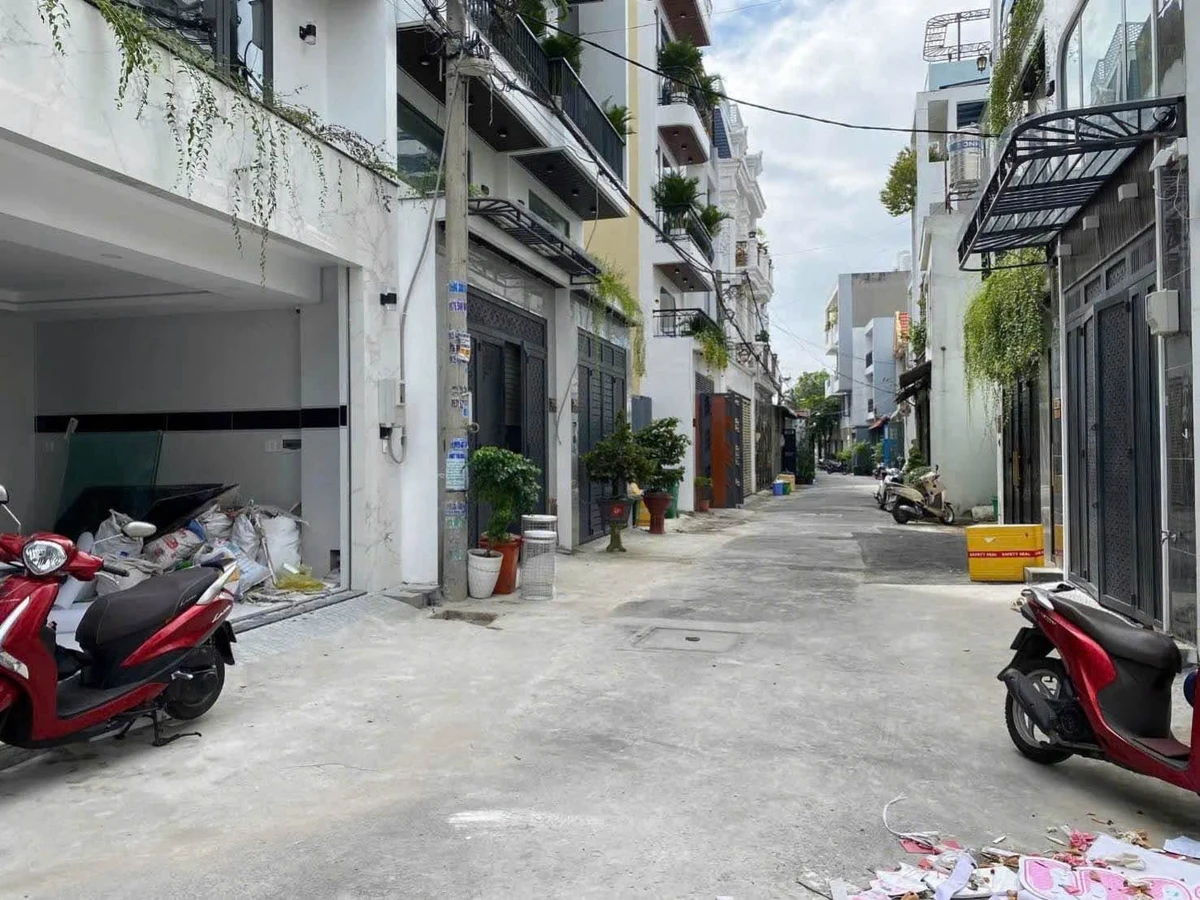 Nhà phố 4 tầng nội thất đầy đủ gần bệnh viện Q12, 58.5m² - Ảnh thu nhỏ 4
