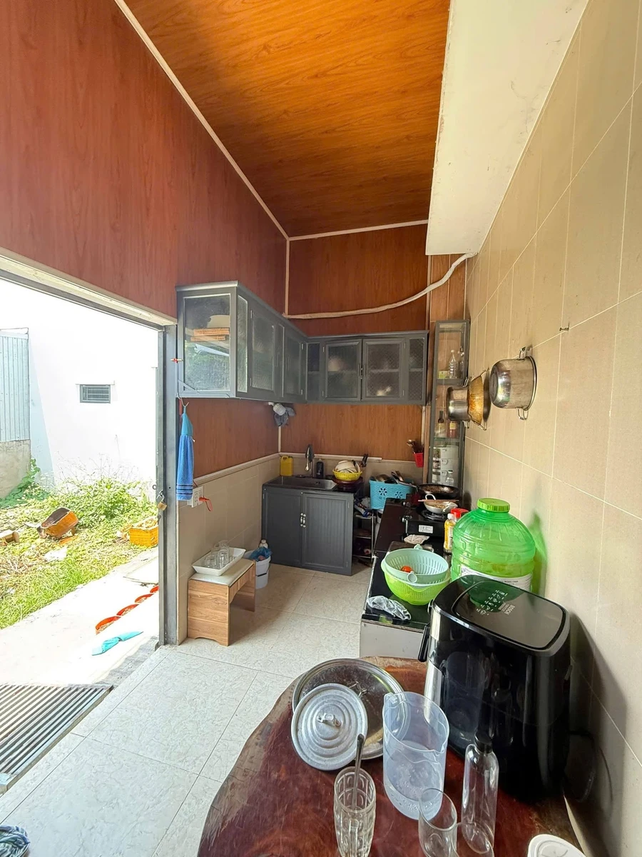 Bán nhà phố 100m² 2PN Rạch Giá An Giang 3.25 tỷ - Ảnh thu nhỏ 5