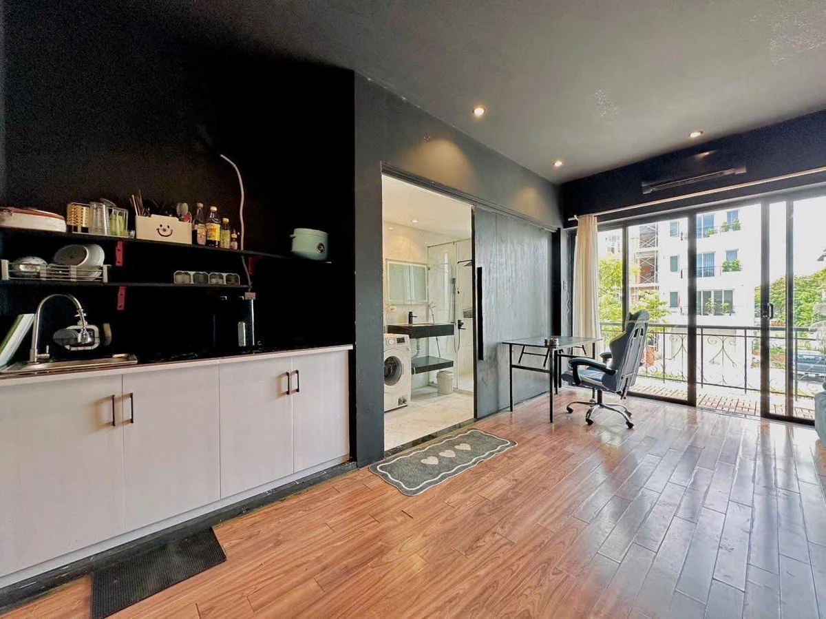 Bán nhà 3.5 tầng 110m² Nha Trang, dòng tiền 35 triệu/tháng - Ảnh 1