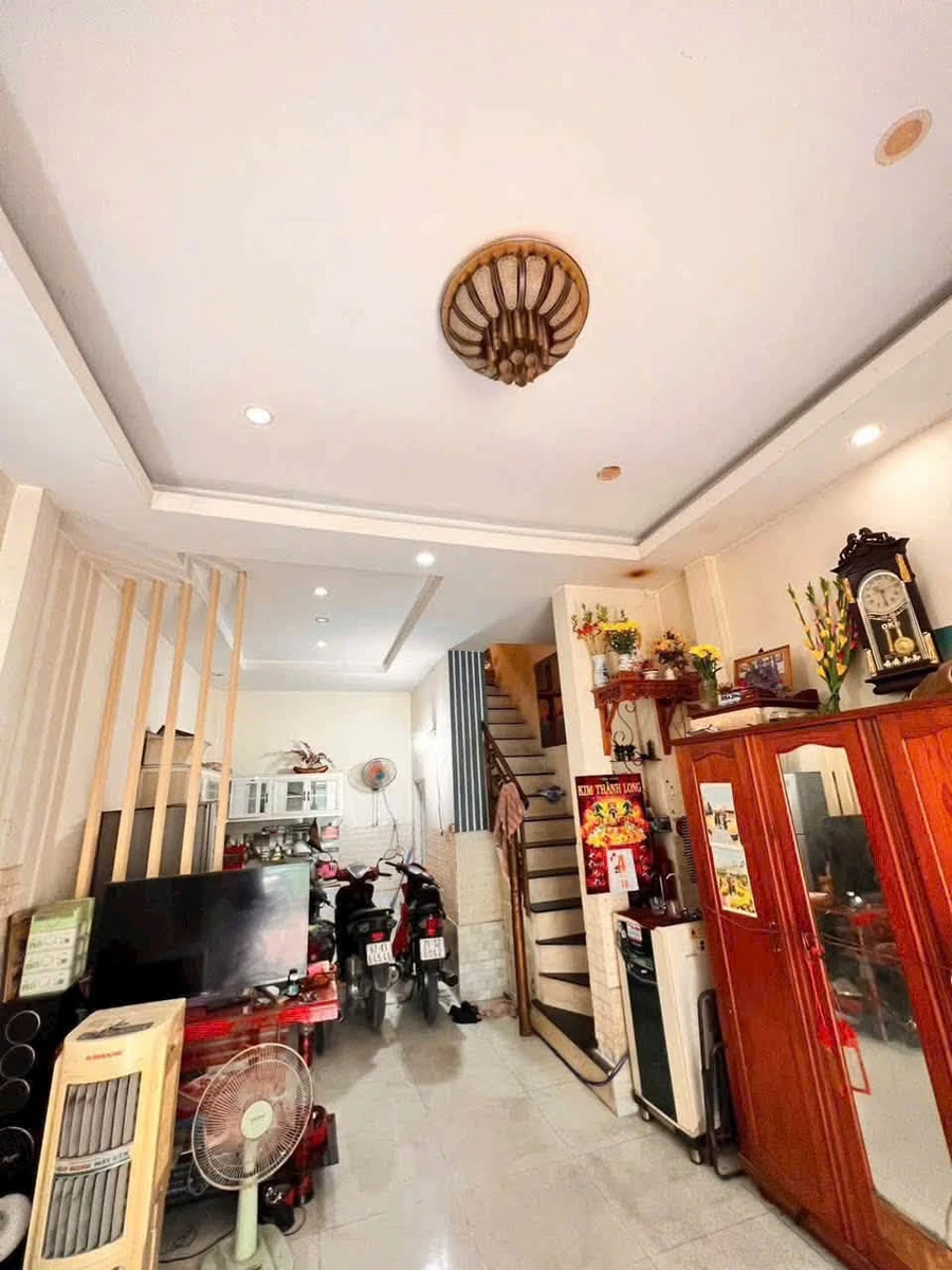 Bán nhà 2 phòng ngủ Bình Hưng Hòa B, Bình Tân - 2.8 tỷ - Ảnh thu nhỏ 2