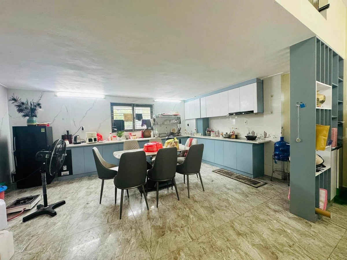 Bán nhà 3 tầng 50m² 2,75 tỷ Cao Xanh Hóc Môn - Ảnh thu nhỏ 3