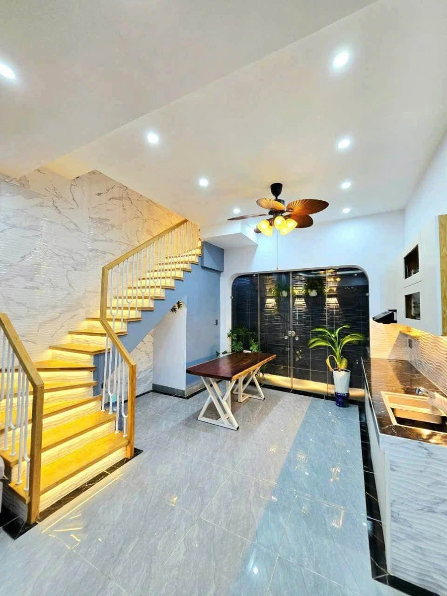 Bán nhà hẻm 120m2, 3 phòng ngủ, 4.7 tỷ, Quận 9 - Ảnh thu nhỏ 4
