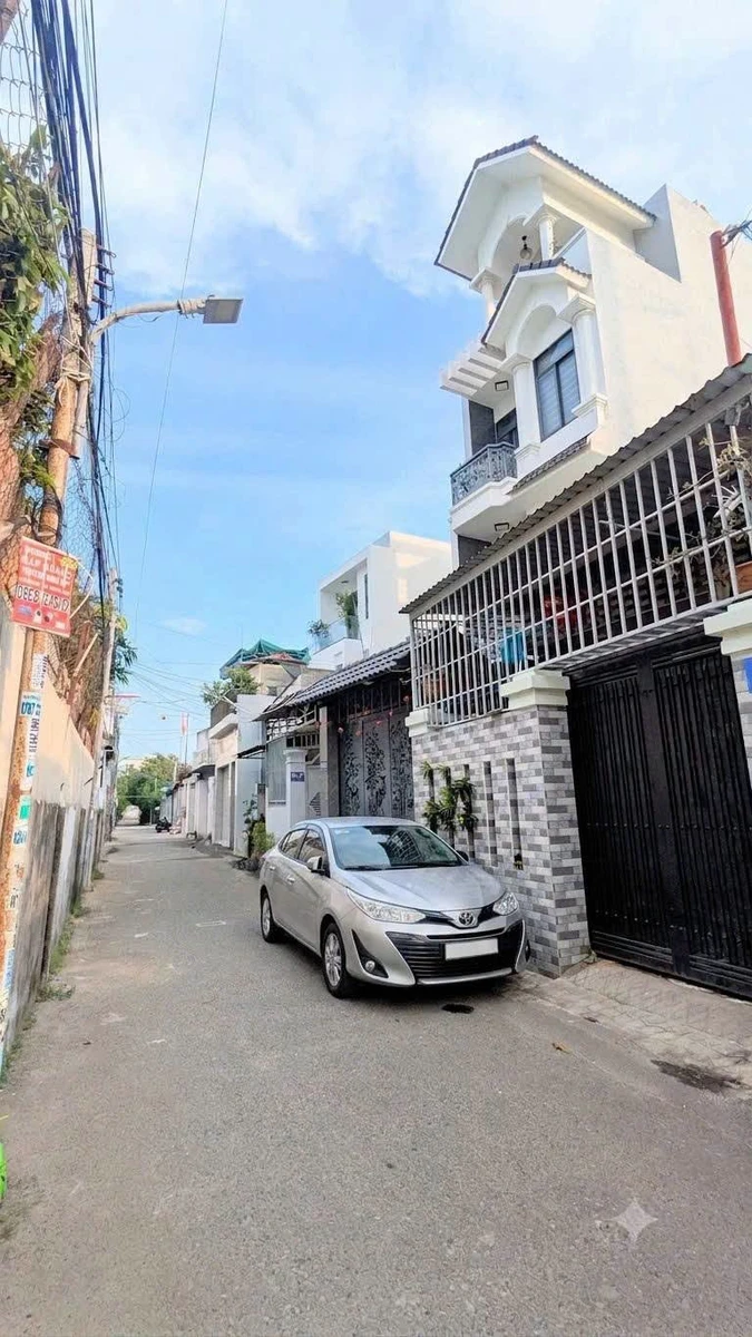 Bán nhà cấp 4 Vũng Tàu 63m2 giá 4.6 tỷ - Ảnh 1