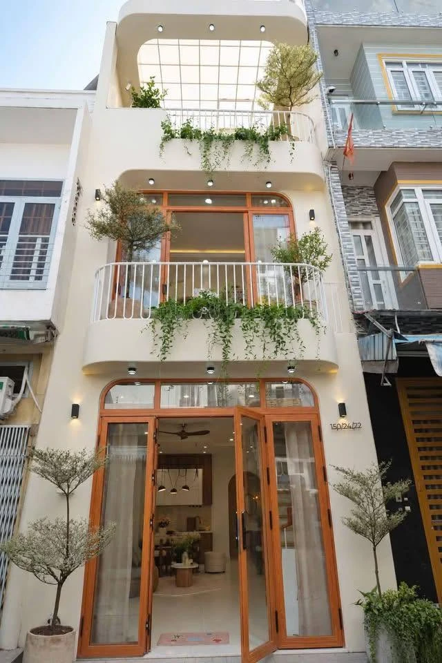 Bán nhà 3 tầng 120m² 3PN 3WC Tân Phú, 5 tỷ 990 triệu - Ảnh 1