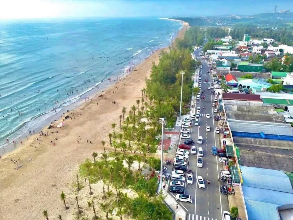 Bán nhà view biển Mỹ Khê 160m2, giá 2.9 tỷ - Ảnh thu nhỏ 2