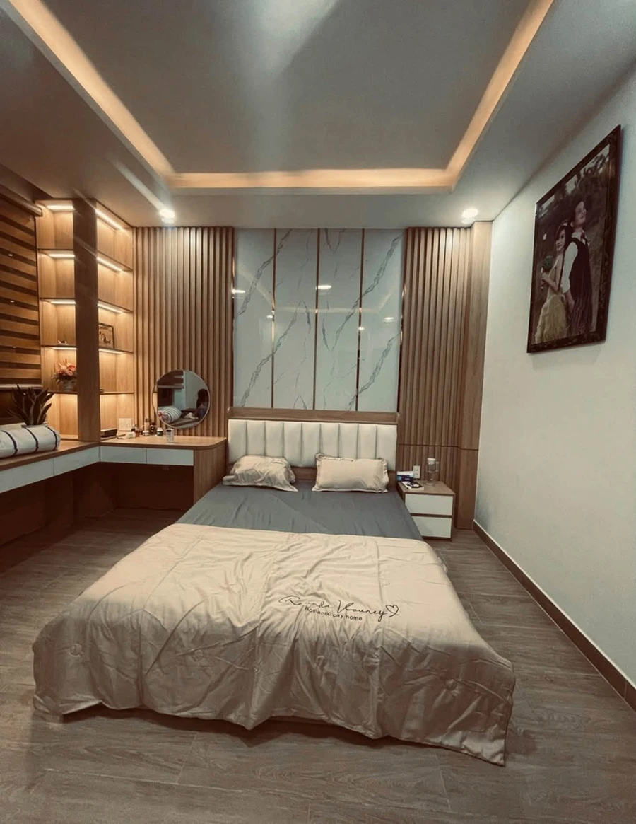 Bán nhà 1 trệt 2 lầu 81m2, 4PN, đường Lê Đình Cẩn, Bình Trị Đông, Bình Tân - Ảnh 1