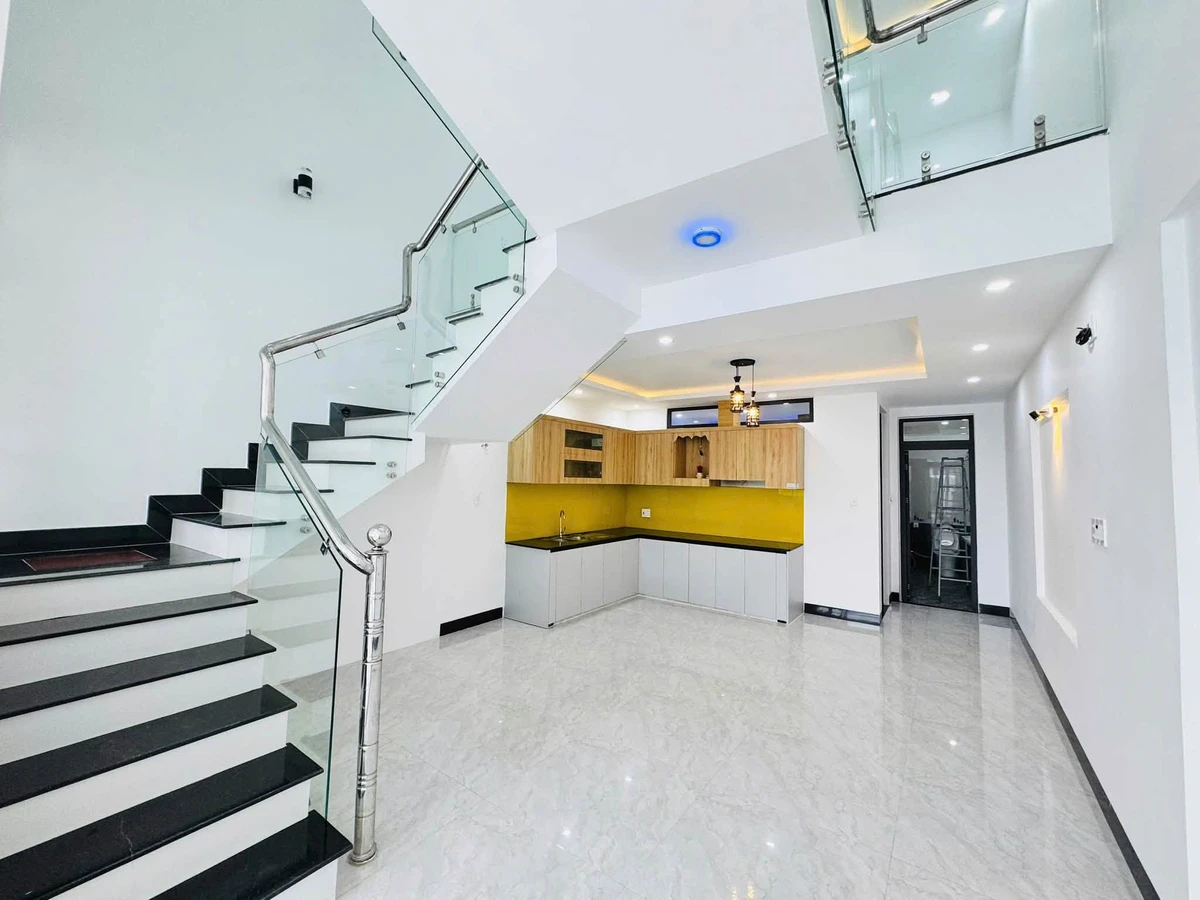Nhà 2 tầng mặt tiền Nguyễn Công Phương, 110m2, 3PN, 2.55 tỷ - Ảnh thu nhỏ 4