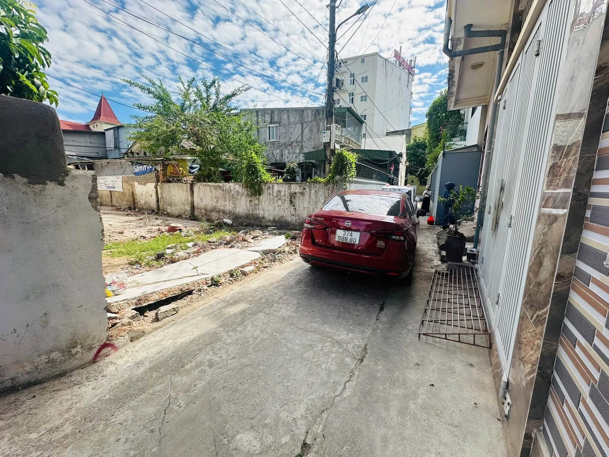 Bán đất 60m² mặt tiền 5m Trường Chinh giá 2,3 tỷ - Ảnh 1