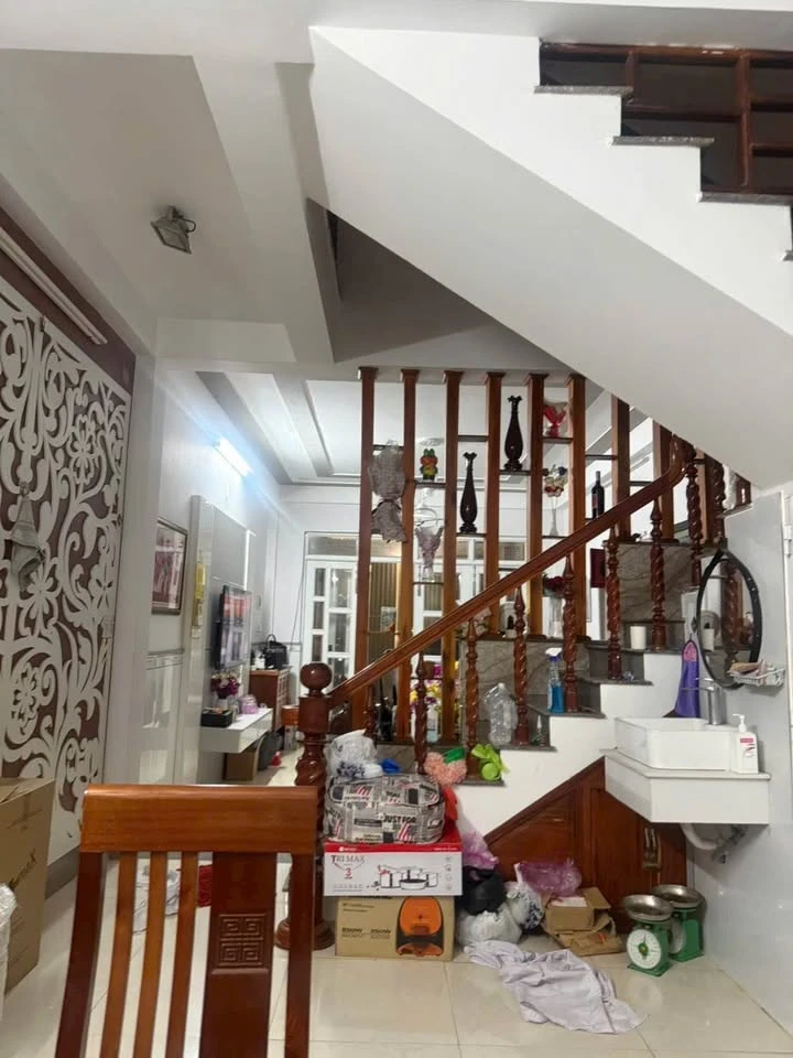 Bán nhà mặt tiền 80m² 2 tầng Lê Thanh Nghị 4 tỷ - Ảnh thu nhỏ 3