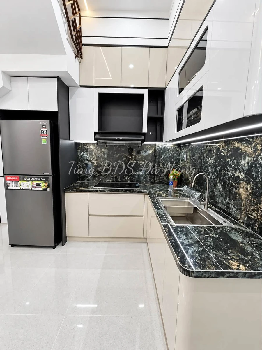 Bán nhà mới 2 tầng 100m², 3PN, full nội thất, Đà Nẵng - Ảnh thu nhỏ 3