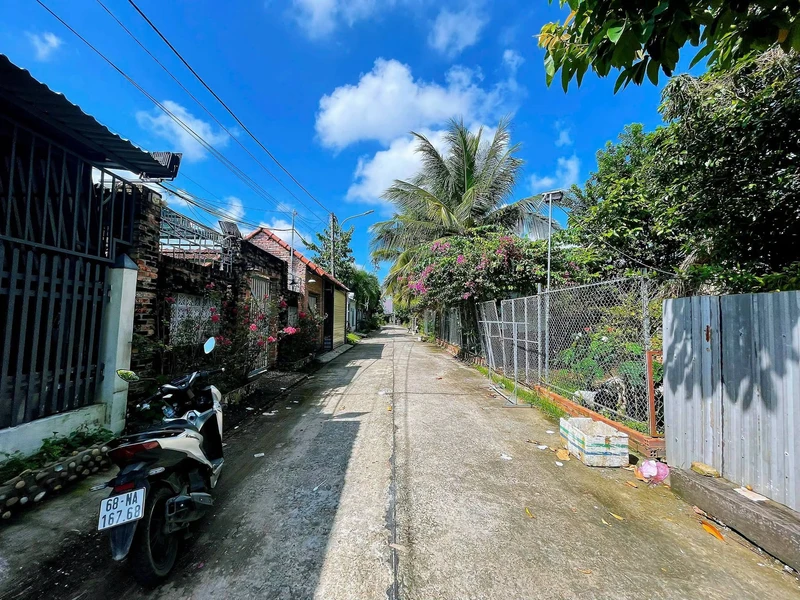 Bán nhà mặt sông Tạ Uyên, Rạch Giá, 122.5m2, 2PN, 1 tỷ 290 triệu