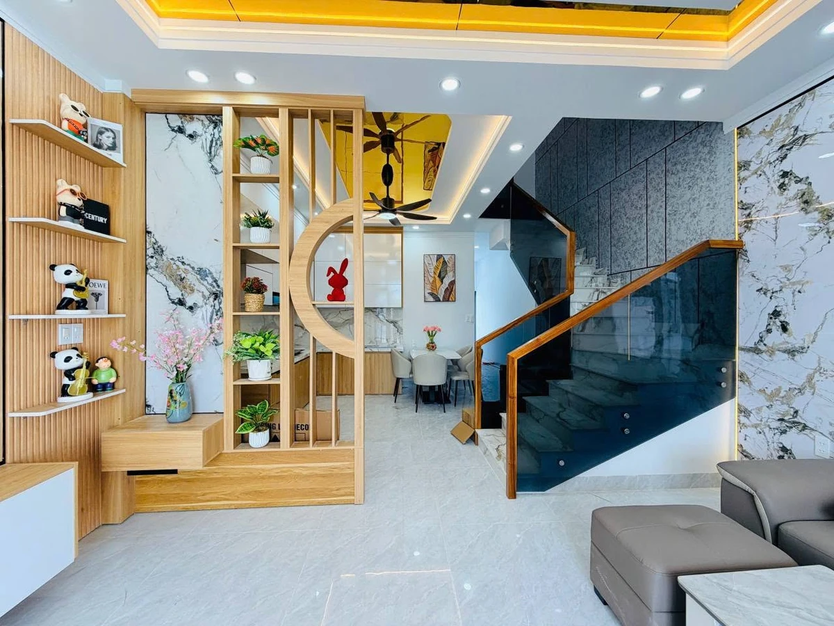 Bán nhà lầu 3PN 115m² Long Khánh, giá 1.98 tỷ - Ảnh thu nhỏ 4
