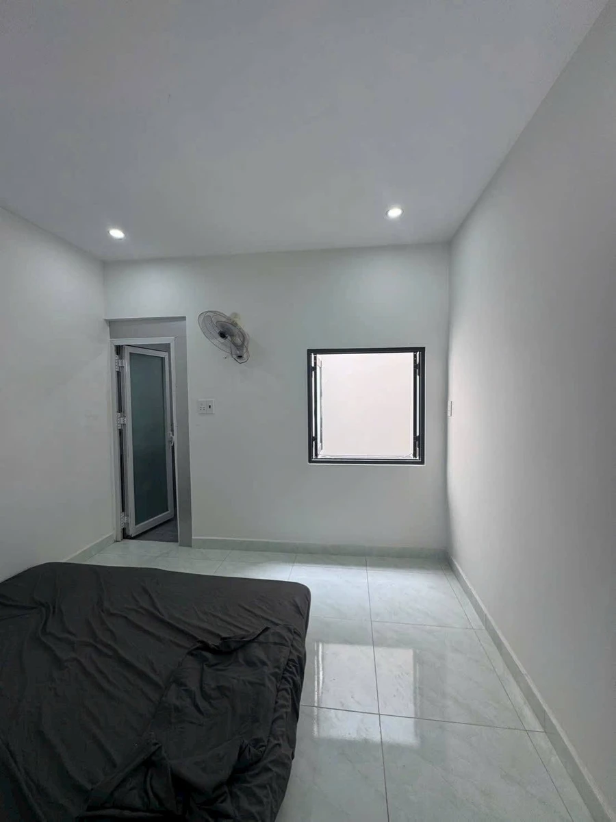 Bán nhà 1 trệt 1 lầu 3PN, 114m², Phường 10, Quận 7 - Ảnh thu nhỏ 4