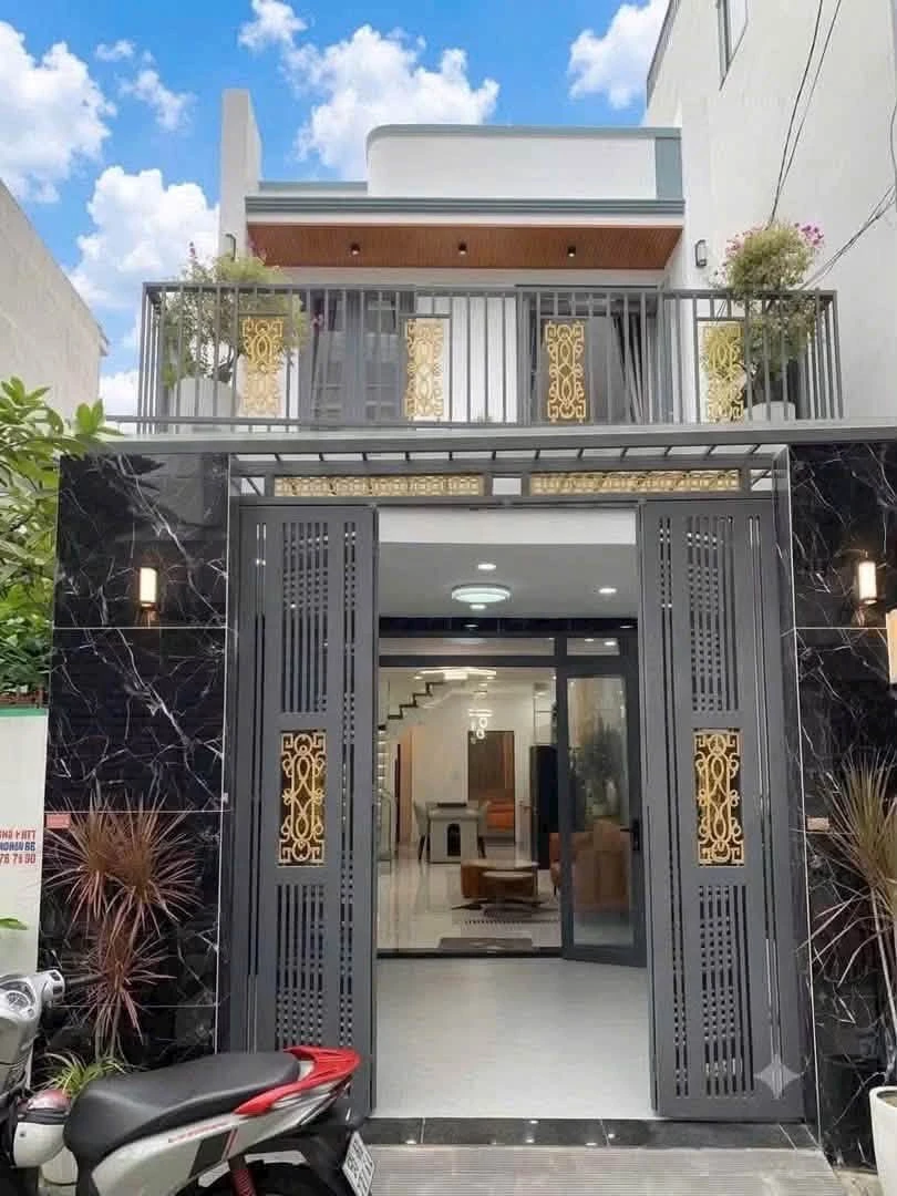 Bán nhà 2 tầng 64m² 4PN Nhà Bè gần UBND Huyện - Ảnh 1