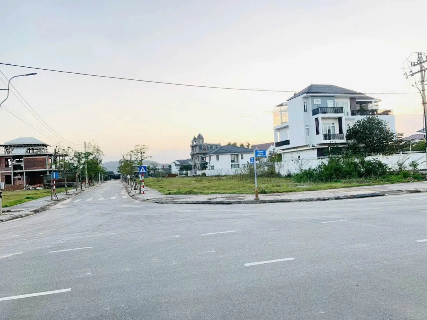 Bán đất mặt tiền Văn Tiến Dũng Huế 590m2 giá 4tr/m2 - Ảnh 1