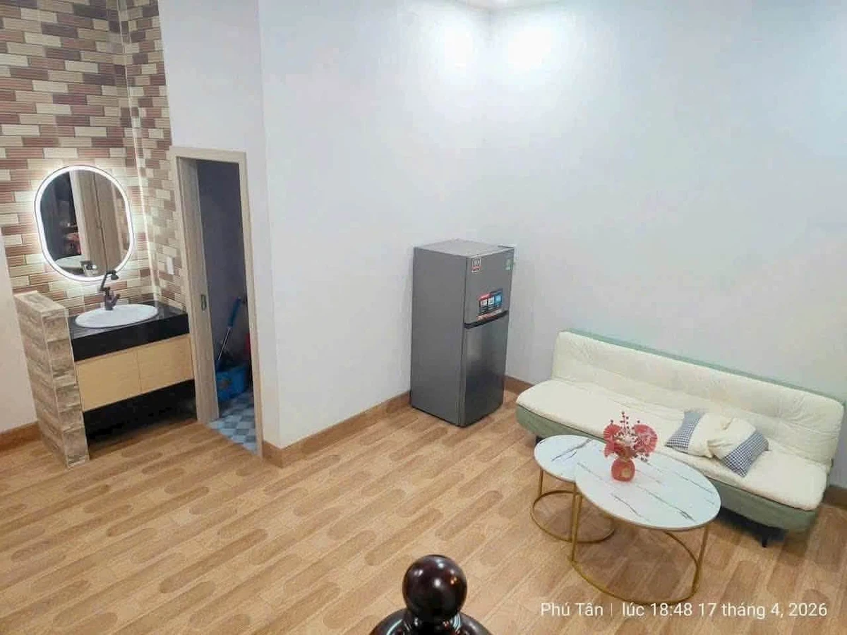 Cho thuê nhà 1 trệt 1 lầu 50m2 Phú Tân, 7 triệu/tháng - Ảnh thu nhỏ 4