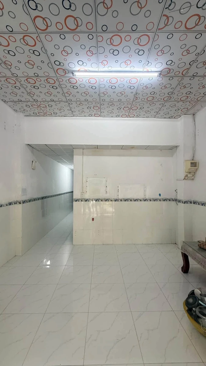 Bán nhà hẻm Đặng Trần Côn 68 m² 3 phòng ngủ Rạch Giá - Ảnh thu nhỏ 3