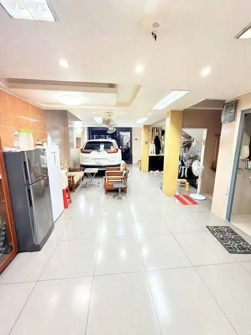 Bán nhà phố 82m² 7 phòng ngủ Thích Quảng Đức Phú Nhuận 22.9 tỷ - Ảnh thu nhỏ 4