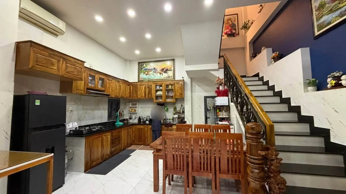Bán nhà 3 tầng 4PN Vĩnh Hiệp 119,9m² 4,2 tỷ - Ảnh thu nhỏ 2