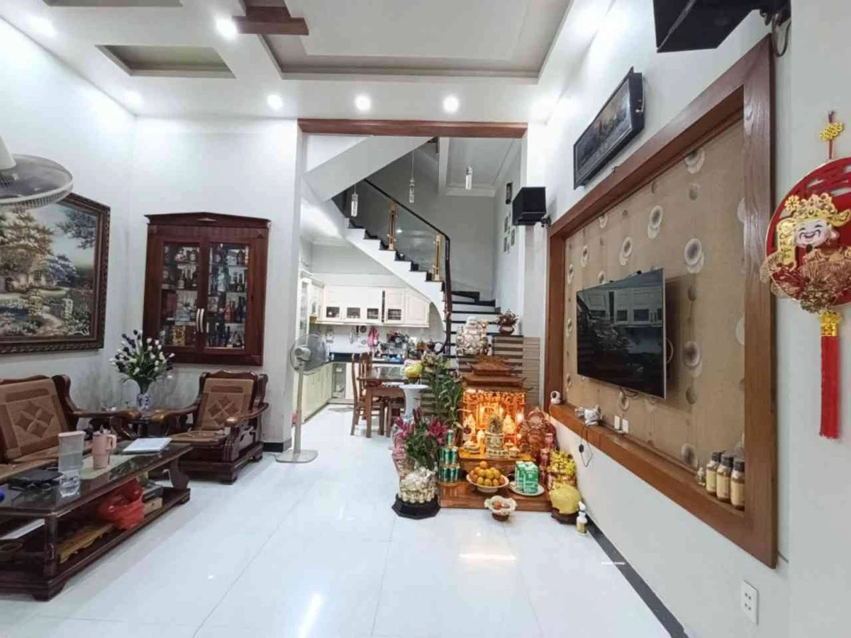 Bán nhà mặt ngõ 4 tầng 51m2, 3 phòng ngủ, phố Trần Nguyên Hãn, Hải Phòng - Ảnh 1
