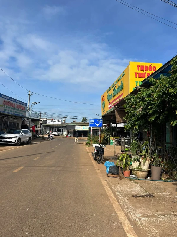 Bán đất 2 mặt tiền 165m² ngã ba Đan Phượng 3 tỷ 700