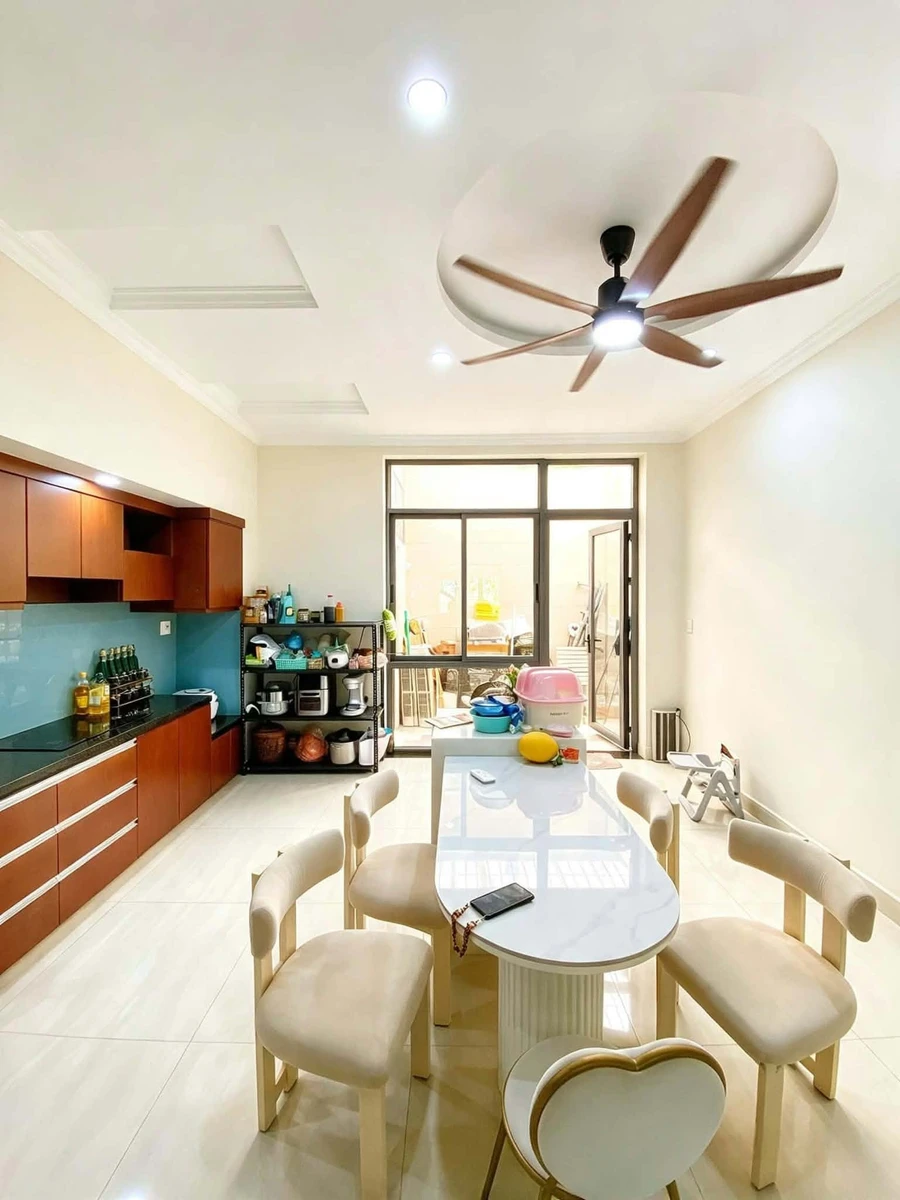 Bán nhà 4 tầng 110m2 KDC Phú Lợi Q8, 8,75 tỷ - Ảnh thu nhỏ 4