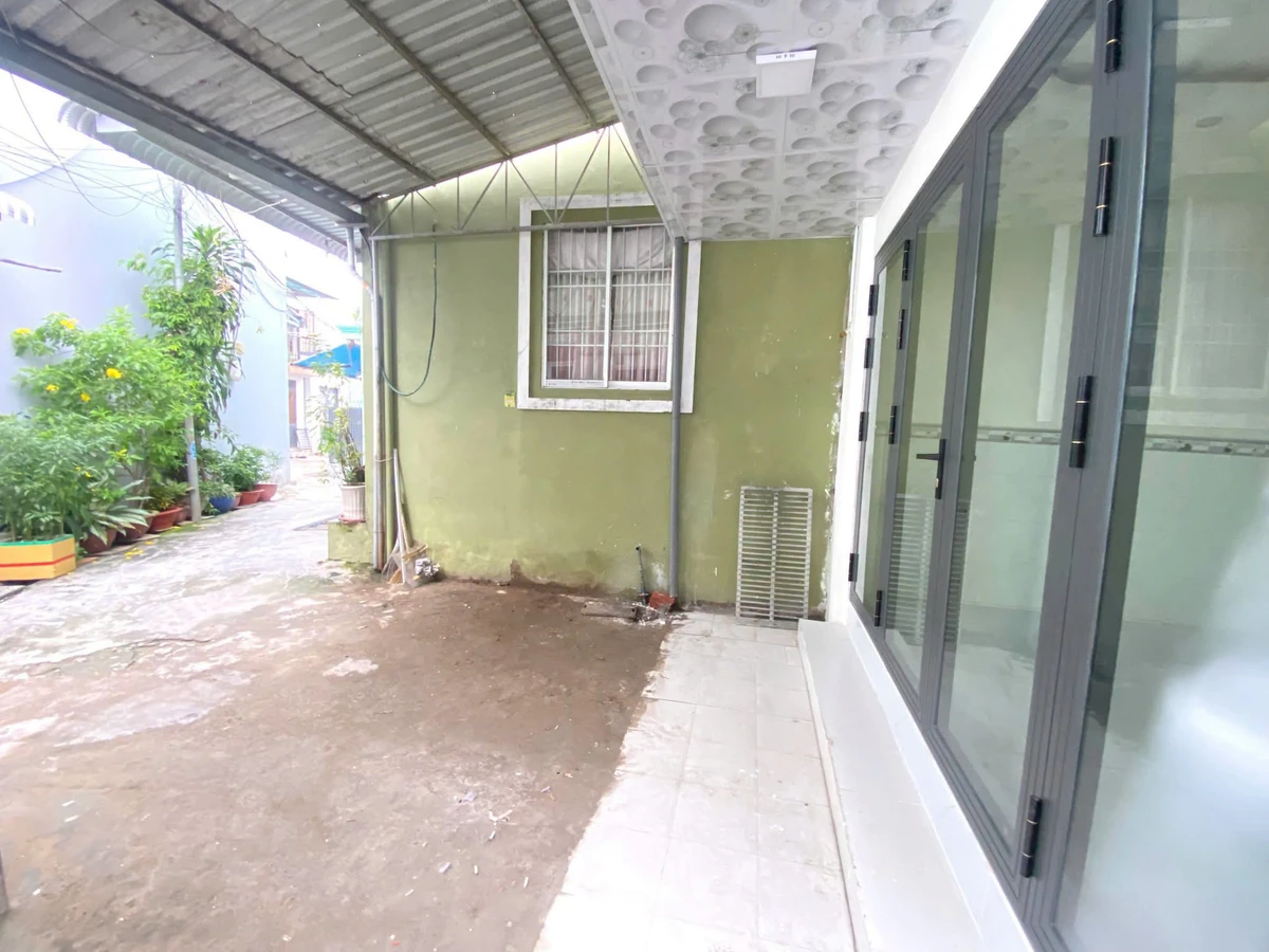 Nhà hẻm bán 1 tỷ 500 triệu, 2 phòng, 71.75m² Rạch Giá - Ảnh 1