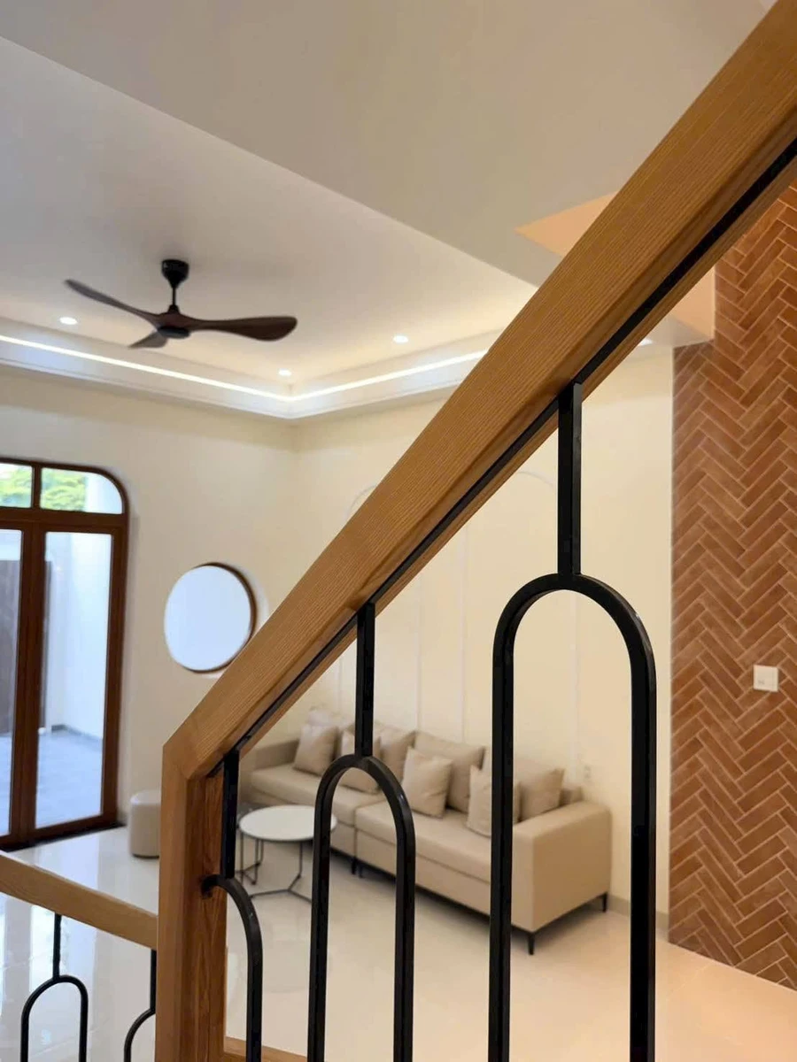 Bán nhà 1 trệt 1 lầu 5x20m, 3 phòng ngủ, KDT Hoàng Phát, phường Bạc Liêu, Cà Mau - Ảnh thu nhỏ 2