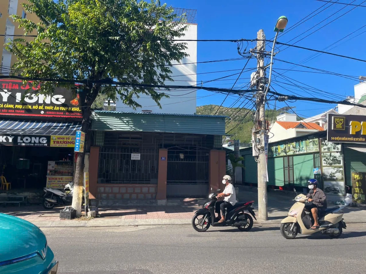 Cho thuê nhà góc 2 mặt tiền 70m² Điện Biên Phủ, Nha Trang 15 triệu/tháng - Ảnh thu nhỏ 2