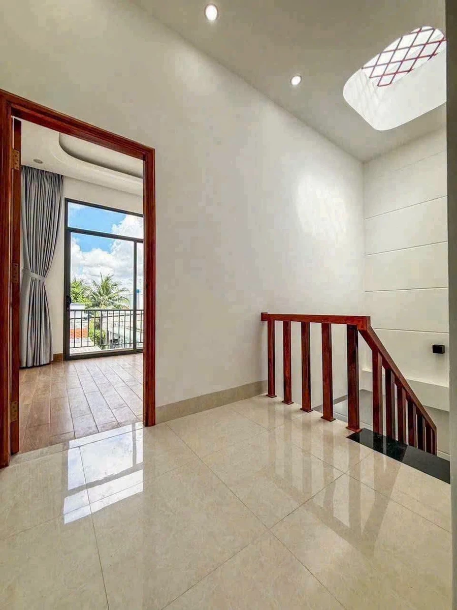 Bán nhà trệt lầu mới 100m² Nguyễn Văn Cừ, Cần Thơ - Ảnh thu nhỏ 5