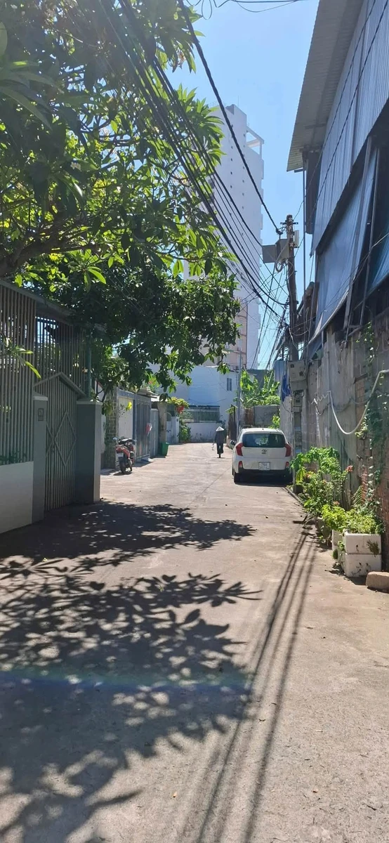 Bán đất 204m² hẻm Điện Biên Phủ, Vĩnh Hòa, Nha Trang, cách biển 150m, giá 15 tỷ - Ảnh thu nhỏ 3