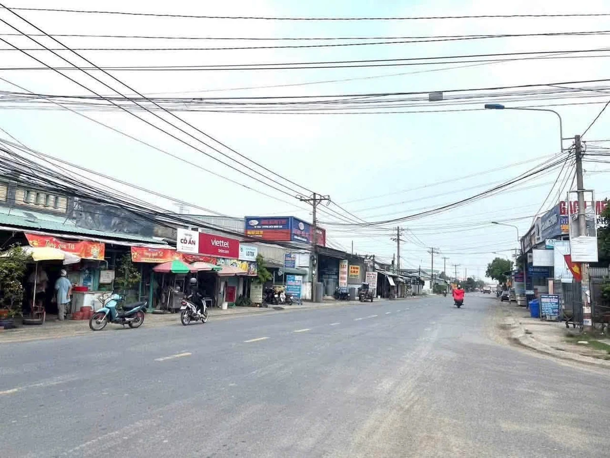 Bán 300m² đất thổ cư Bến Lức, gần KDL Happyland - Ảnh thu nhỏ 2