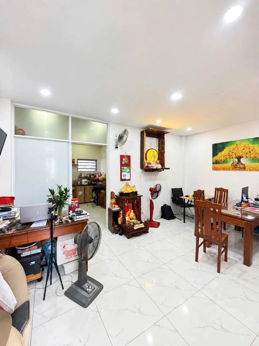 Bán nhà hxh 53m² ngang 5m gần CSGT Nơ Trang Long - Ảnh 1