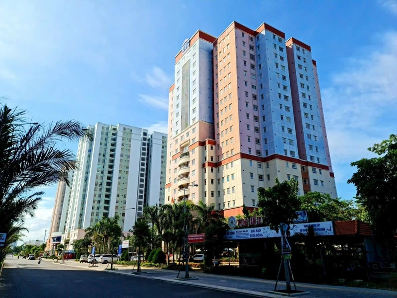 Bán căn hộ Seaview Chí Linh 51m² full nội thất 1,8 tỷ