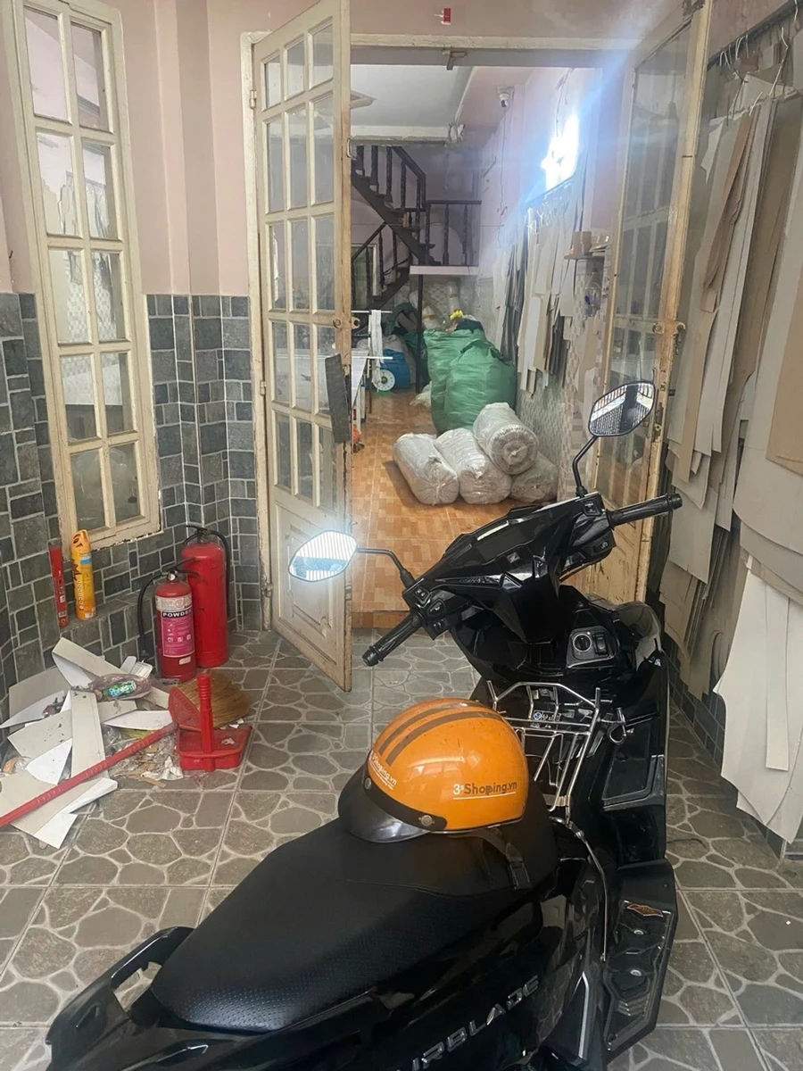 🔥 TRẦN ĐÌNH TRỌNG – CÁCH MẶT TIỀN CHỈ 20M - HẺM XE TẢI - Ảnh thu nhỏ 2