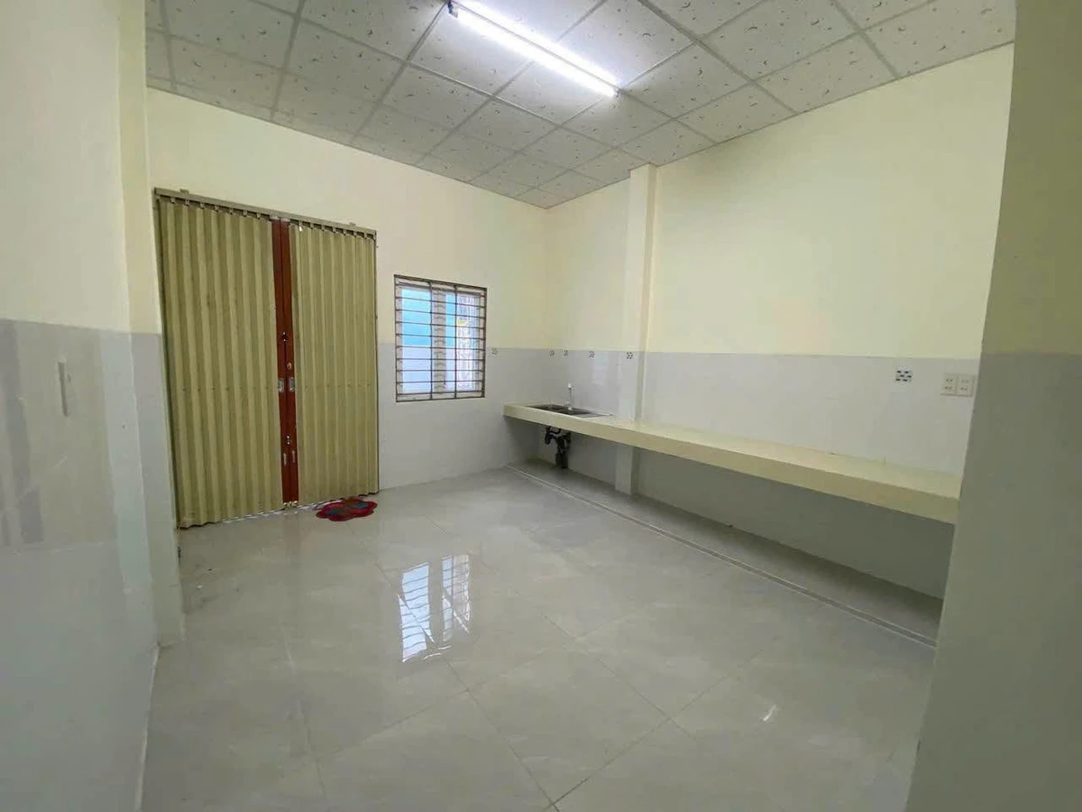 Cho thuê nhà hẻm ôtô Trần Quý Cáp, 2 PN, 72 m², 3,5 triệu - Ảnh thu nhỏ 3