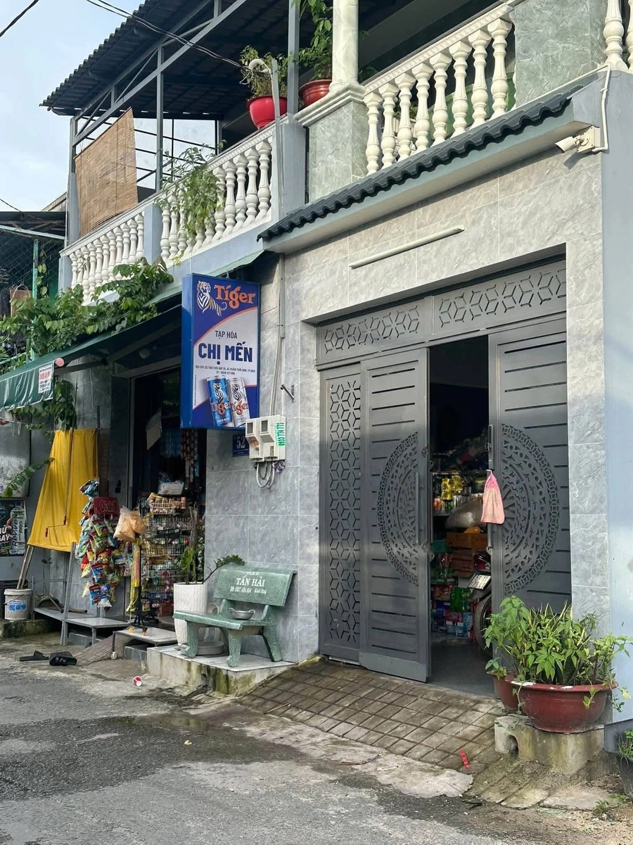 Bán nhà mặt tiền TTN35 Hóc Môn 4PN 90m² 4 tỷ 300 - Ảnh thu nhỏ 2