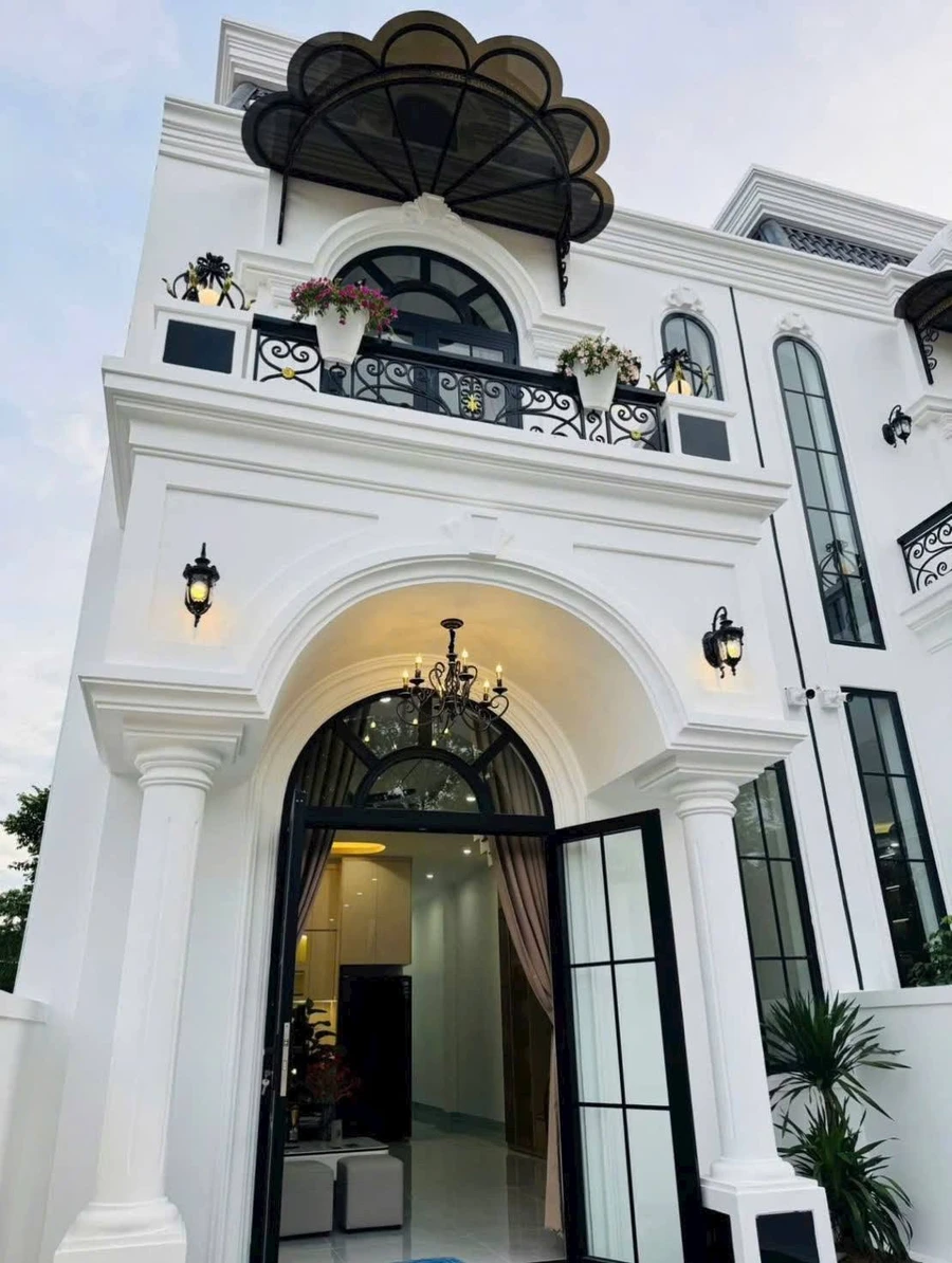 Bán nhà 2 tầng 130m², 3 PN, Vũ Ngọc Phan, Huế - 2 tỷ 7 - Ảnh 1