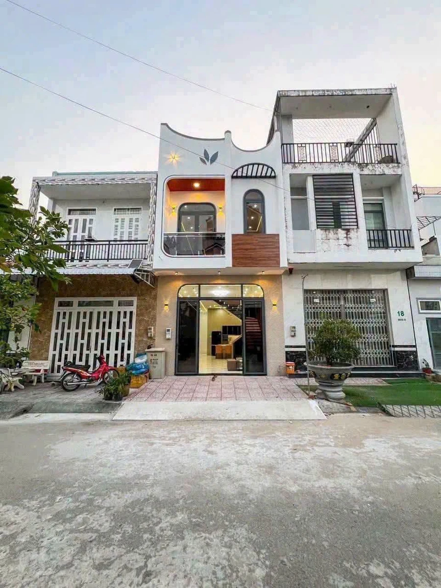 Bán nhà trệt lầu 65m² hiện đại Cần Thơ 4,26 tỷ - Ảnh thu nhỏ 2