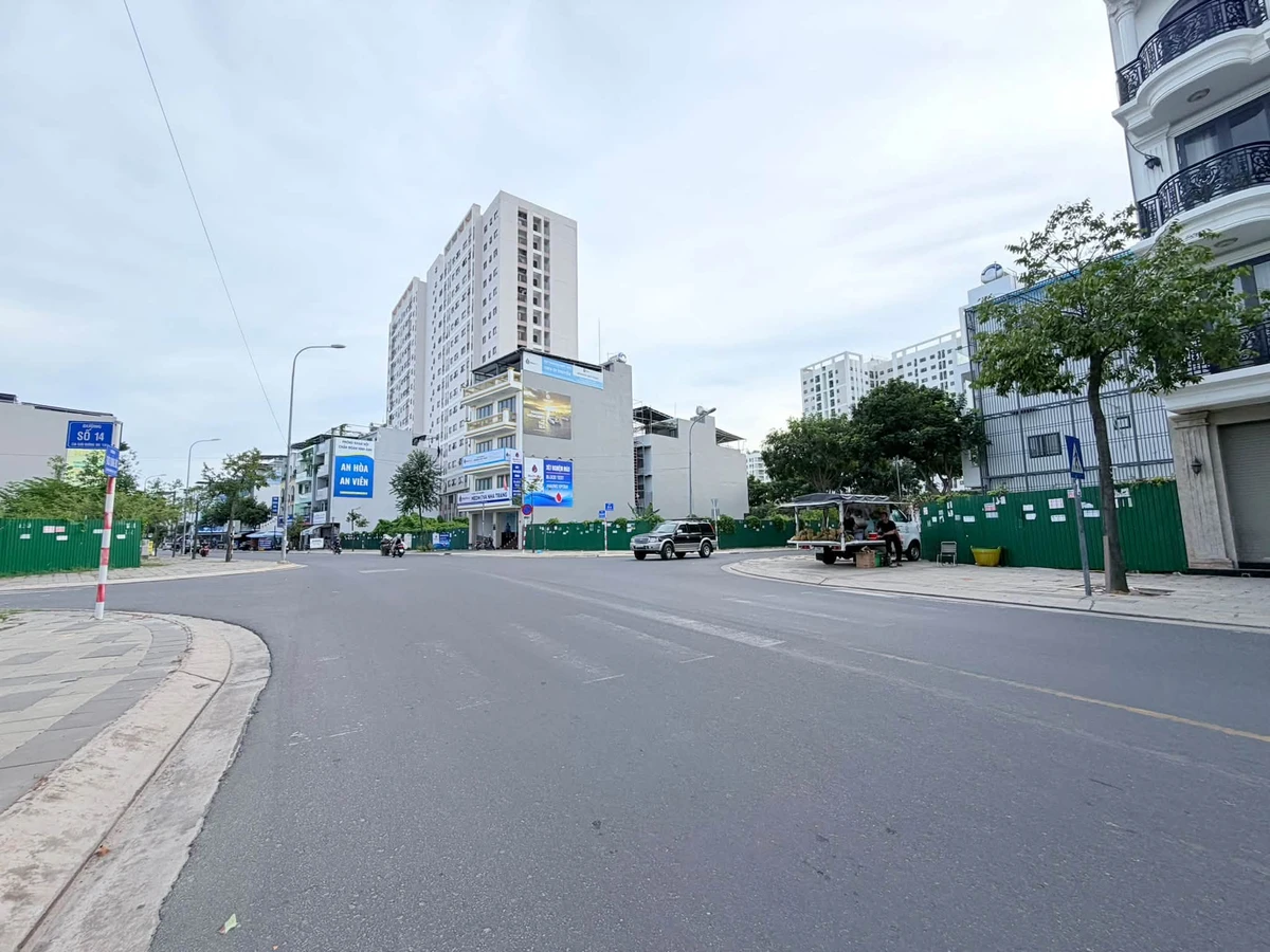 Cho thuê nhà mặt tiền Thích Quảng Đức 120m2, 40 triệu/tháng - Ảnh thu nhỏ 4